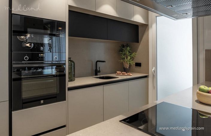 Image No.6-3 Bed Apartment for sale