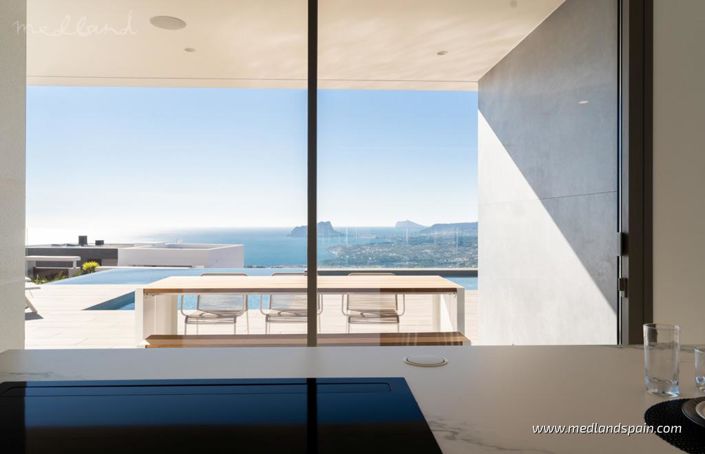 Image No.5-4 Bed Villa for sale