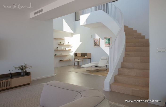 Image No.8-4 Bed Villa for sale