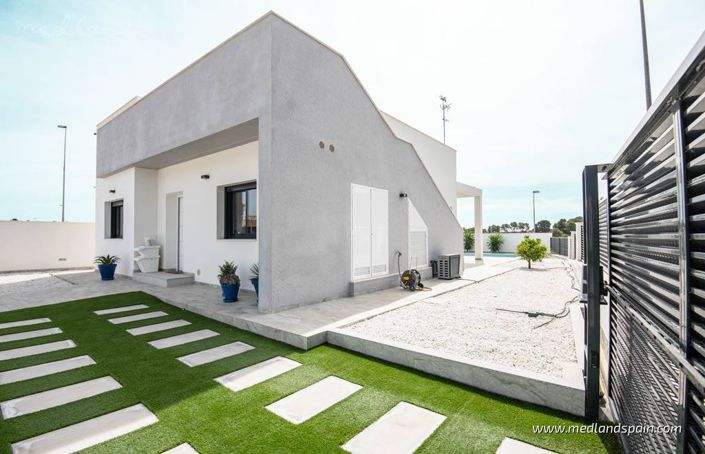 Image No.2-Villa de 3 chambres à vendre à Pilar de la Horadada