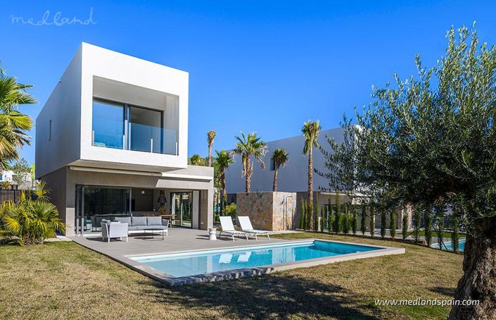 Image No.13-3 Bed Villa for sale