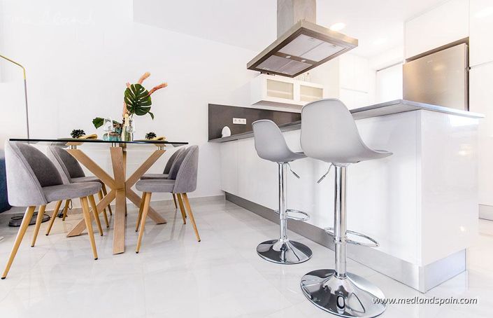 Image No.5-3 Bed Villa for sale