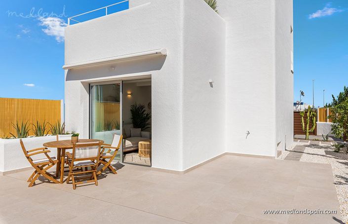 Image No.14-3 Bed Villa for sale