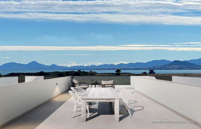 Image No.14-3 Bed Villa for sale