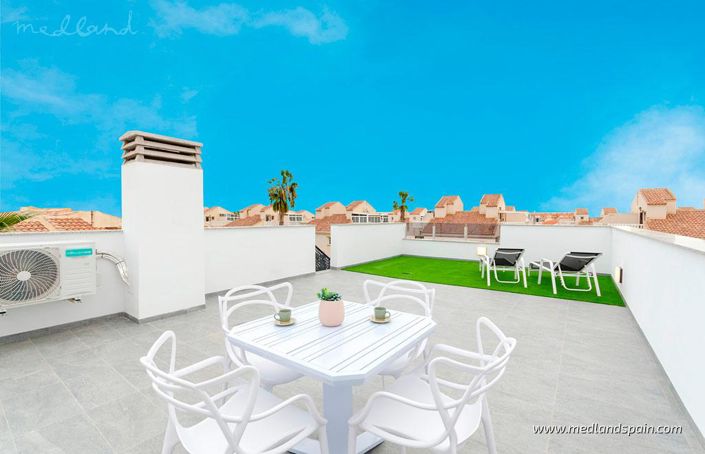 Image No.12-3 Bed Villa for sale