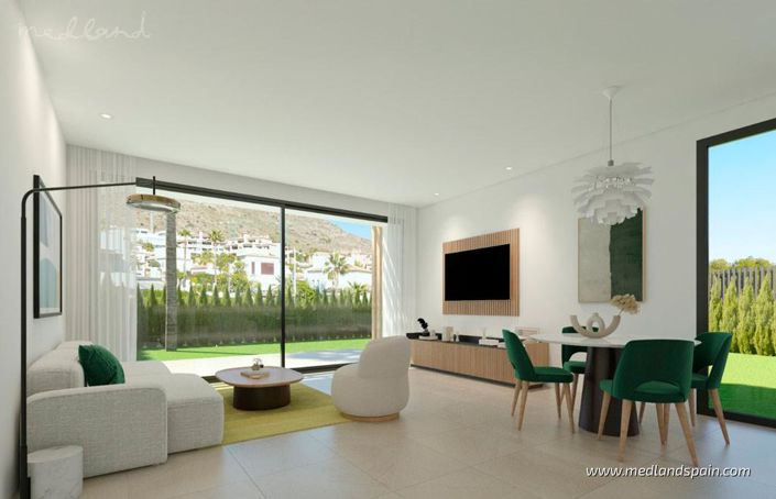 Image No.2-3 Bed Townhouse for sale