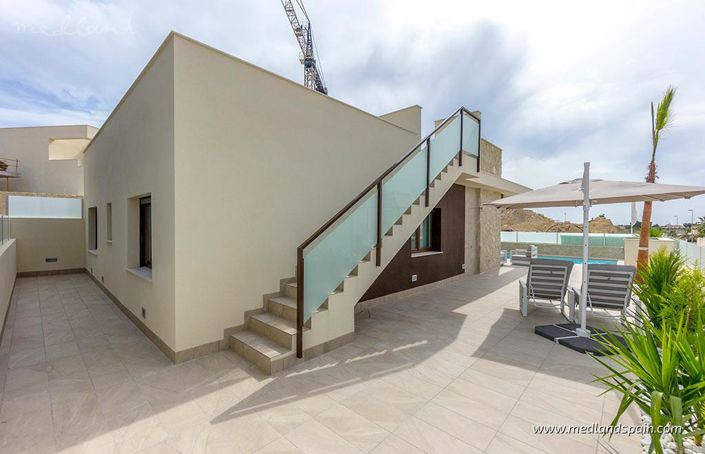 Image No.14-3 Bed Villa for sale