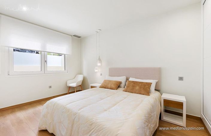 Image No.9-3 Bed Villa for sale