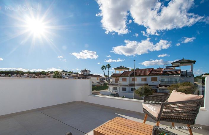 Image No.14-3 Bed Villa for sale