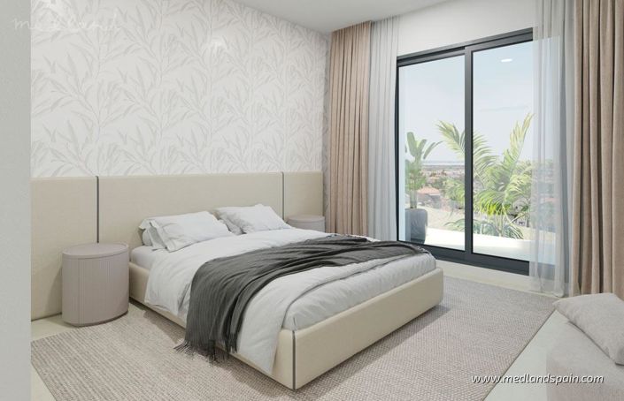 Image No.8-3 Bed Villa for sale