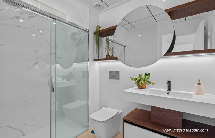 Image No.11-2 Bed Apartment for sale