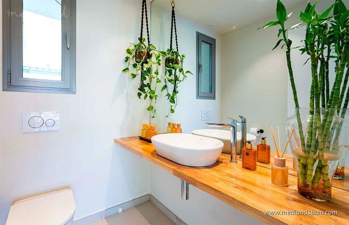 Image No.13-3 Bed Apartment for sale