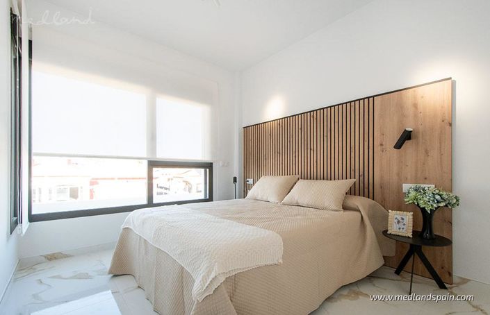 Image No.11-3 Bed Villa for sale