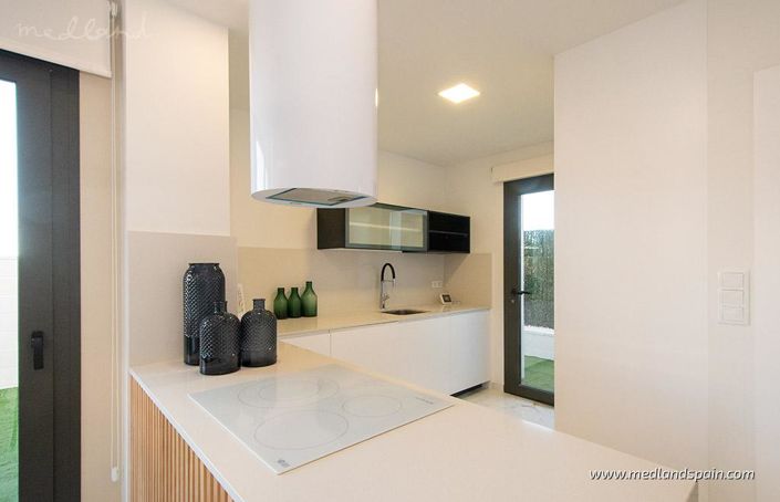 Image No.6-3 Bed Villa for sale