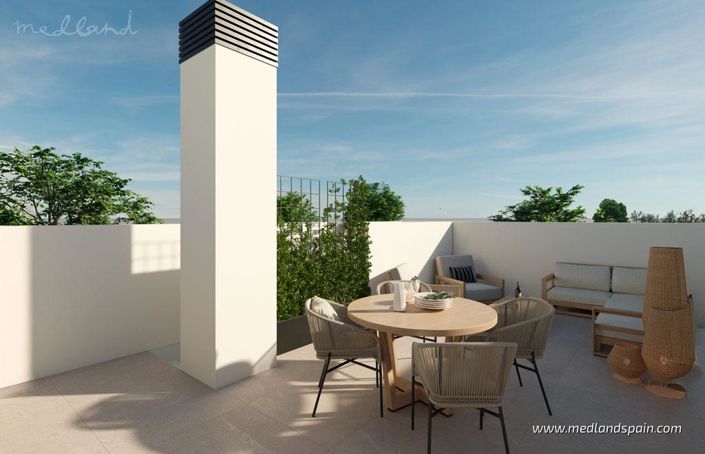 Image No.11-3 Bed Townhouse for sale