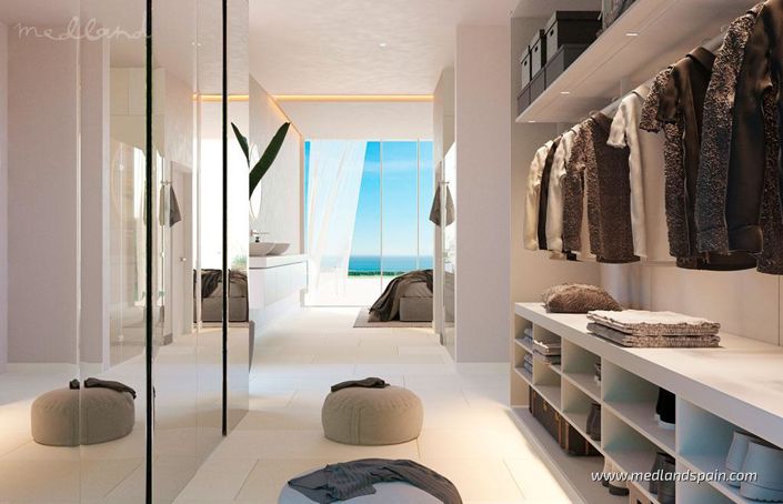 Image No.9-5 Bed Villa for sale