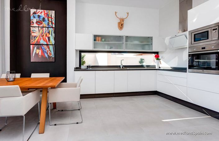 Image No.5-3 Bed Villa for sale