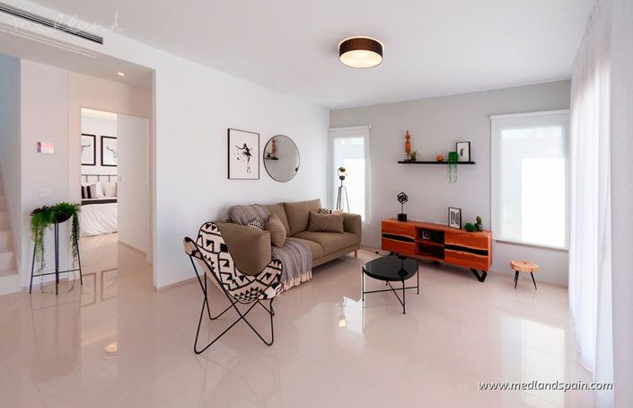 Image No.7-3 Bed Villa for sale