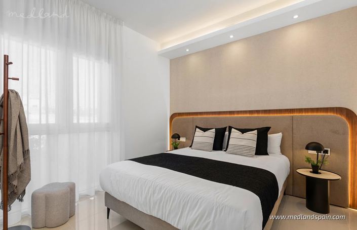 Image No.13-3 Bed Apartment for sale