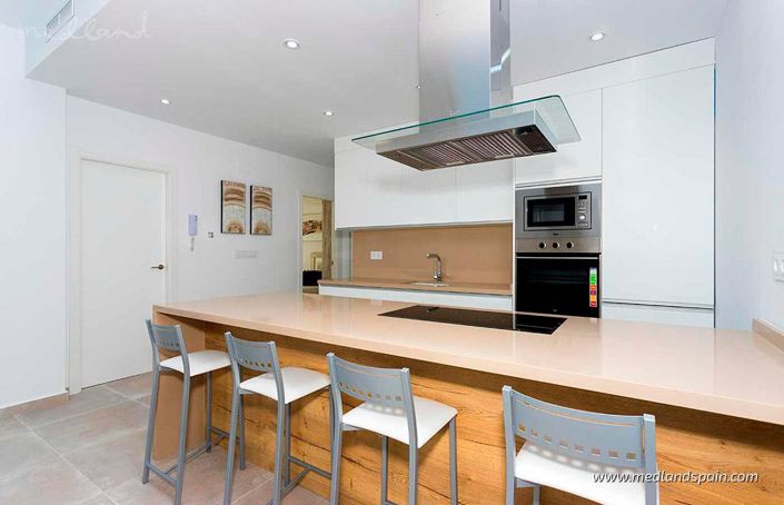 Image No.7-3 Bed Townhouse for sale