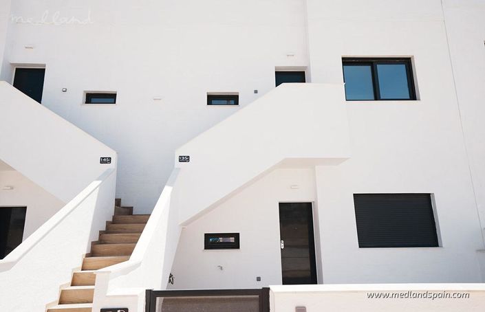 Image No.12-2 Bed Apartment for sale