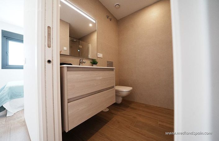 Image No.9-2 Bed Apartment for sale