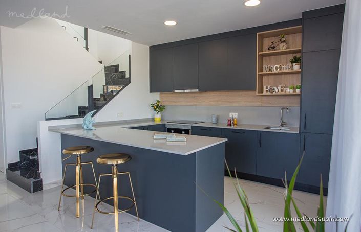 Image No.8-3 Bed Villa for sale