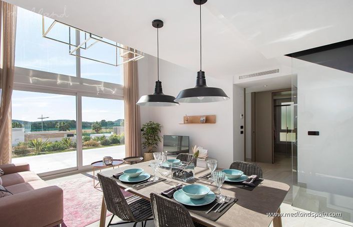 Image No.5-3 Bed Villa for sale