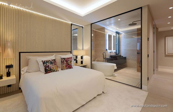 Image No.12-3 Bed Apartment for sale