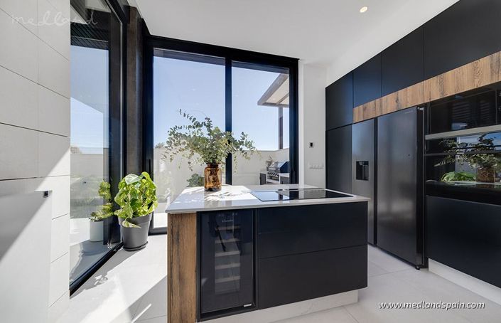 Image No.5-3 Bed Villa for sale