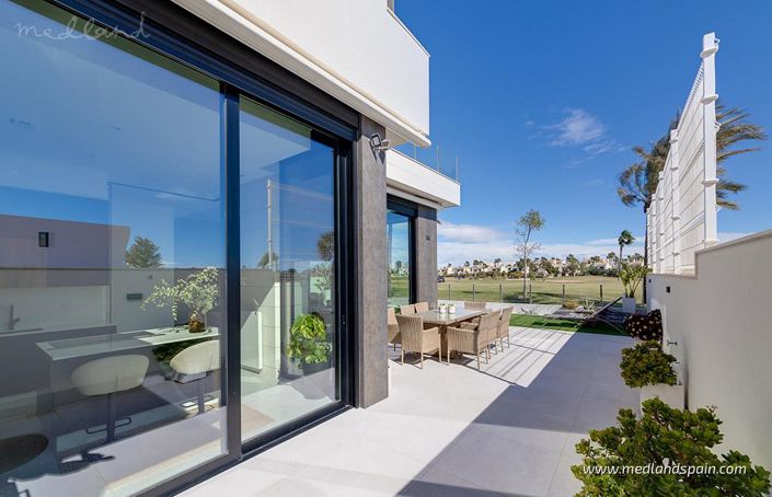 Image No.12-3 Bed Villa for sale