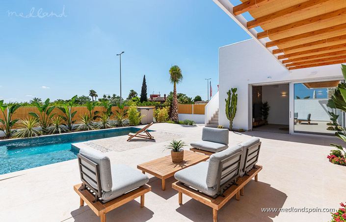 Image No.6-3 Bed Villa for sale