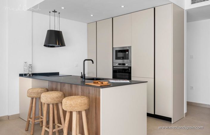 Image No.9-2 Bed Apartment for sale