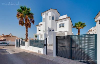 Villa de 2 chambres à vendre à Alicante