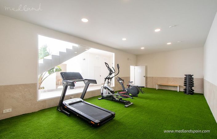 Image No.14-2 Bed Apartment for sale