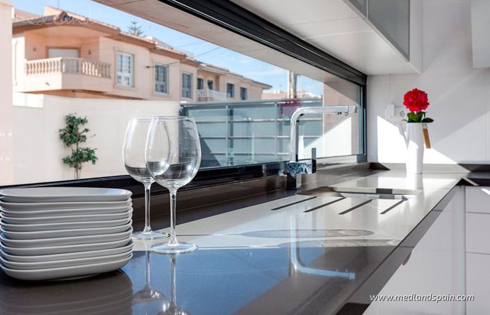 Image No.6-3 Bed Villa for sale