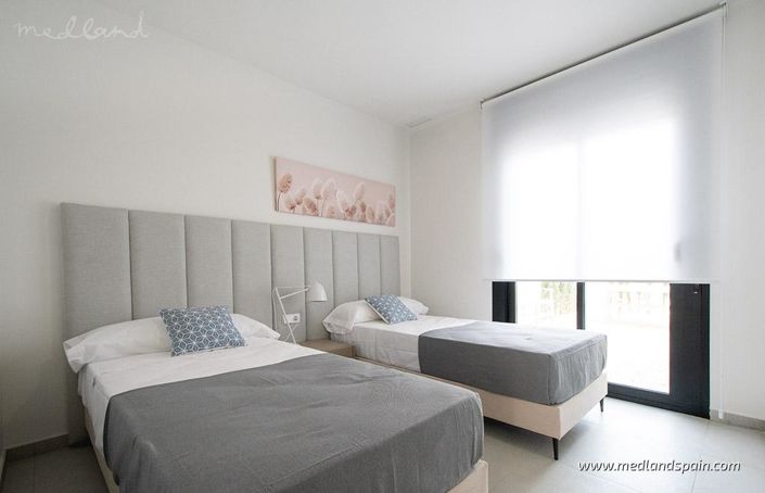 Image No.11-3 Bed Villa for sale