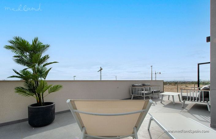 Image No.16-3 Bed Villa for sale