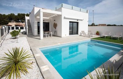 Villa de 3 chambres à vendre à Alicante