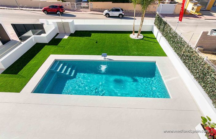 Image No.15-3 Bed Villa for sale