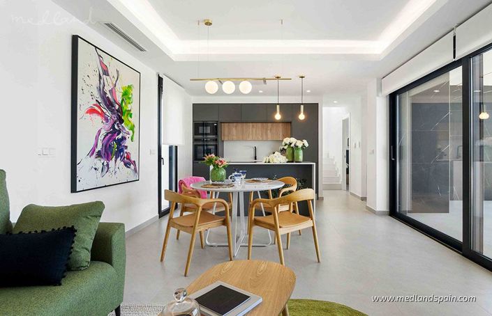 Image No.3-3 Bed Villa for sale