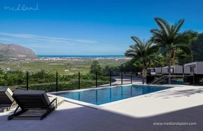 Villa de 3 chambres à vendre à Alicante