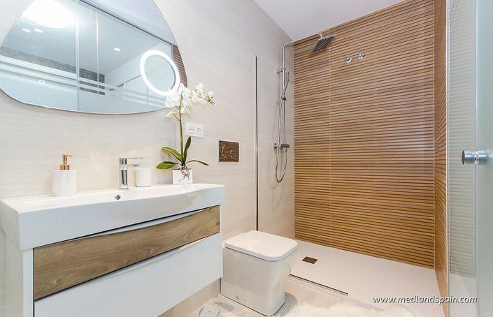 Image No.7-3 Bed Apartment for sale