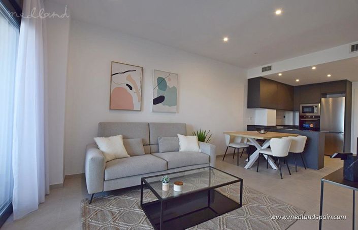 Image No.2-2 Bed Villa for sale