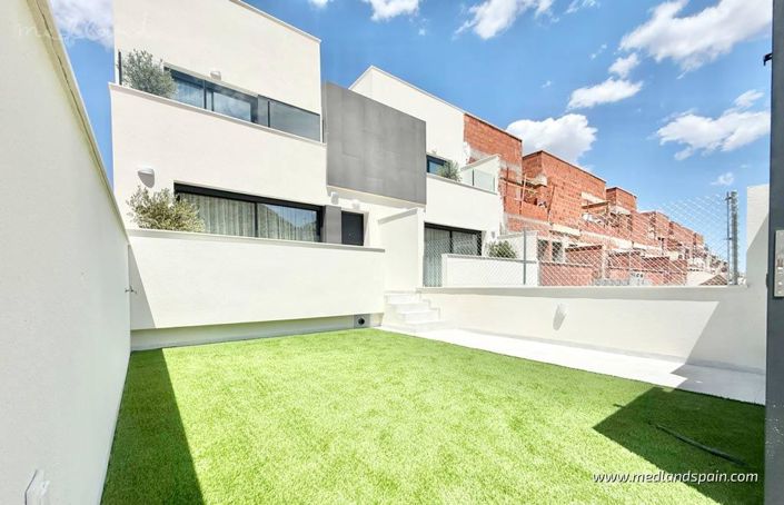 Image No.1-2 Bed Townhouse for sale