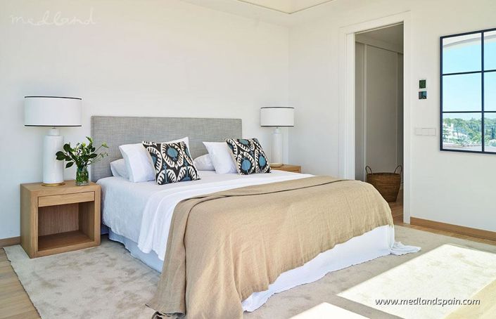 Image No.15-3 Bed Villa for sale