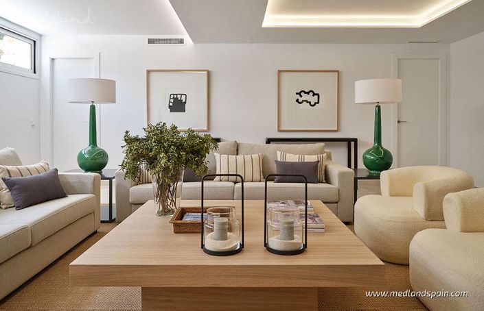 Image No.9-3 Bed Villa for sale