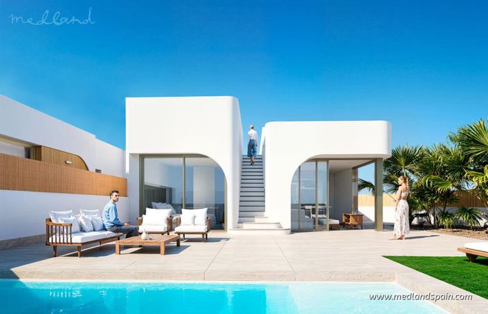 Image No.7-3 Bed Villa for sale