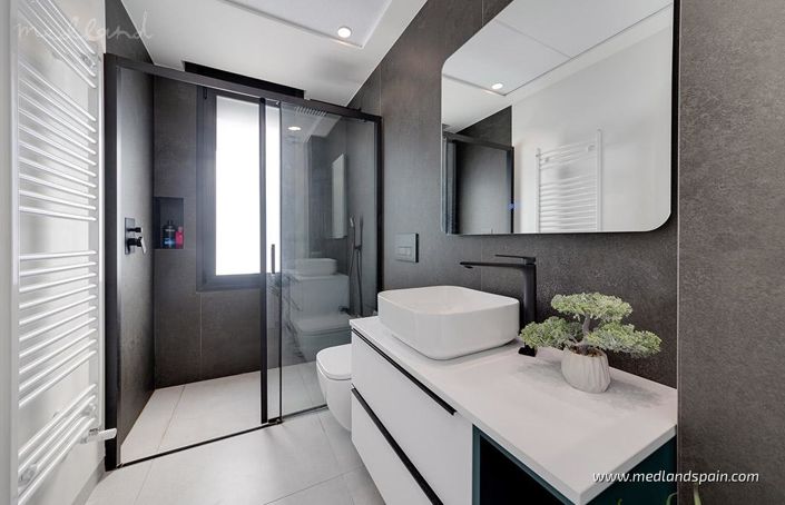 Image No.9-3 Bed Villa for sale