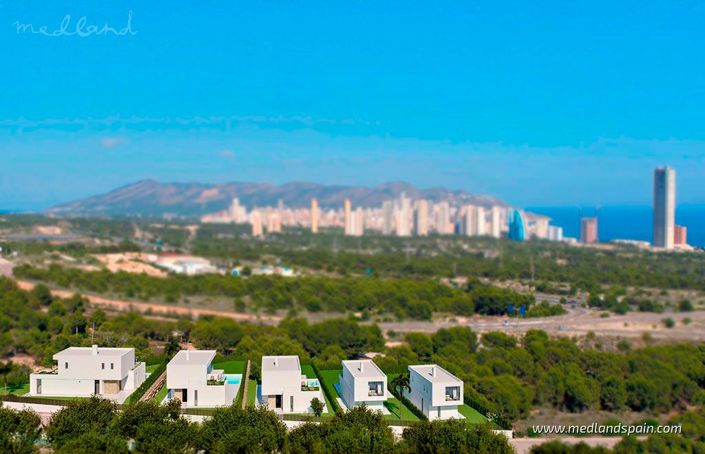 Image No.15-3 Bed Villa for sale